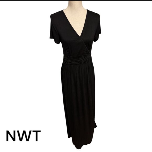 OUGES Dresses & Skirts - NWT    SUMMER BLACK MAXI DRESS  LARGE    #B